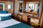 Grand Suite - 1 Bedroom Stateroom Picture