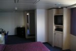 Deluxe Oceanview Stateroom Picture