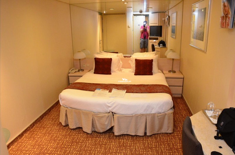 Celebrity Constellation Stateroom 7040