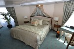 Owner and Vista Suite Stateroom Picture