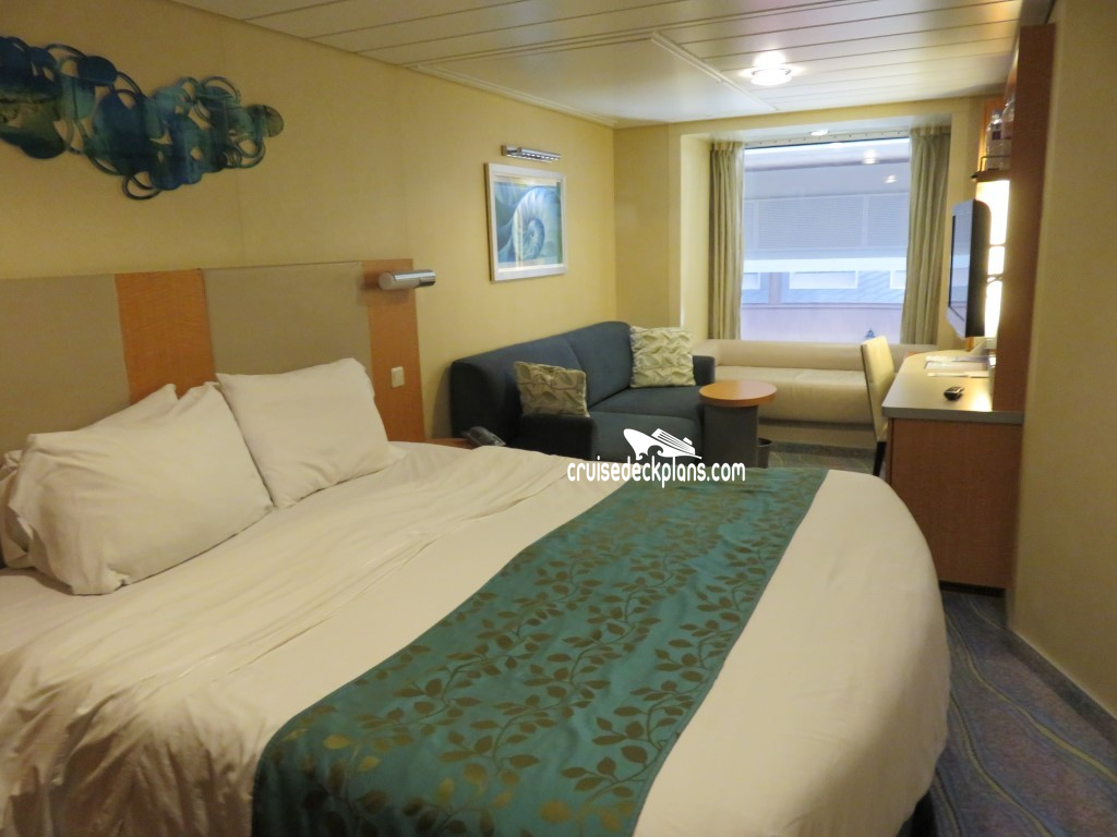 Allure of the Seas Promenade View Interior Stateroom Details