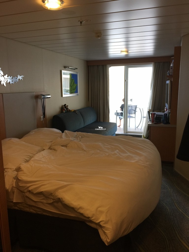 Oasis of the Seas Stateroom 10729