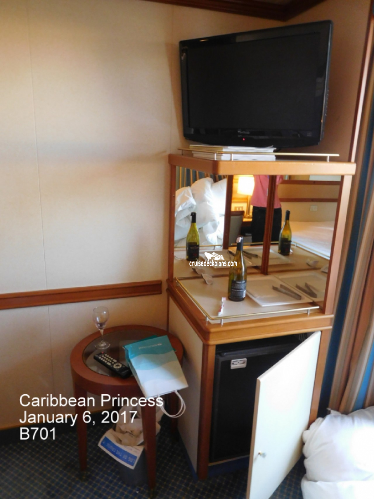 Caribbean Princess Stateroom B701