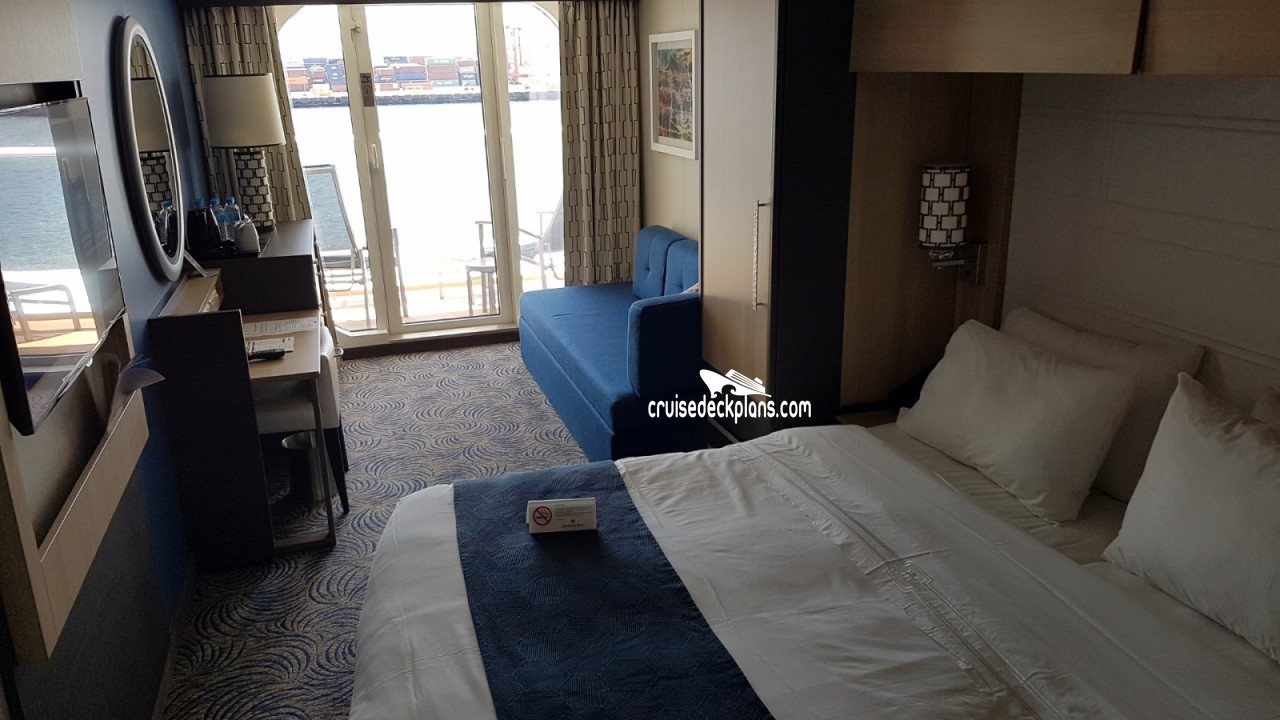 Cabin 7526 Ovation of the Seas Stateroom