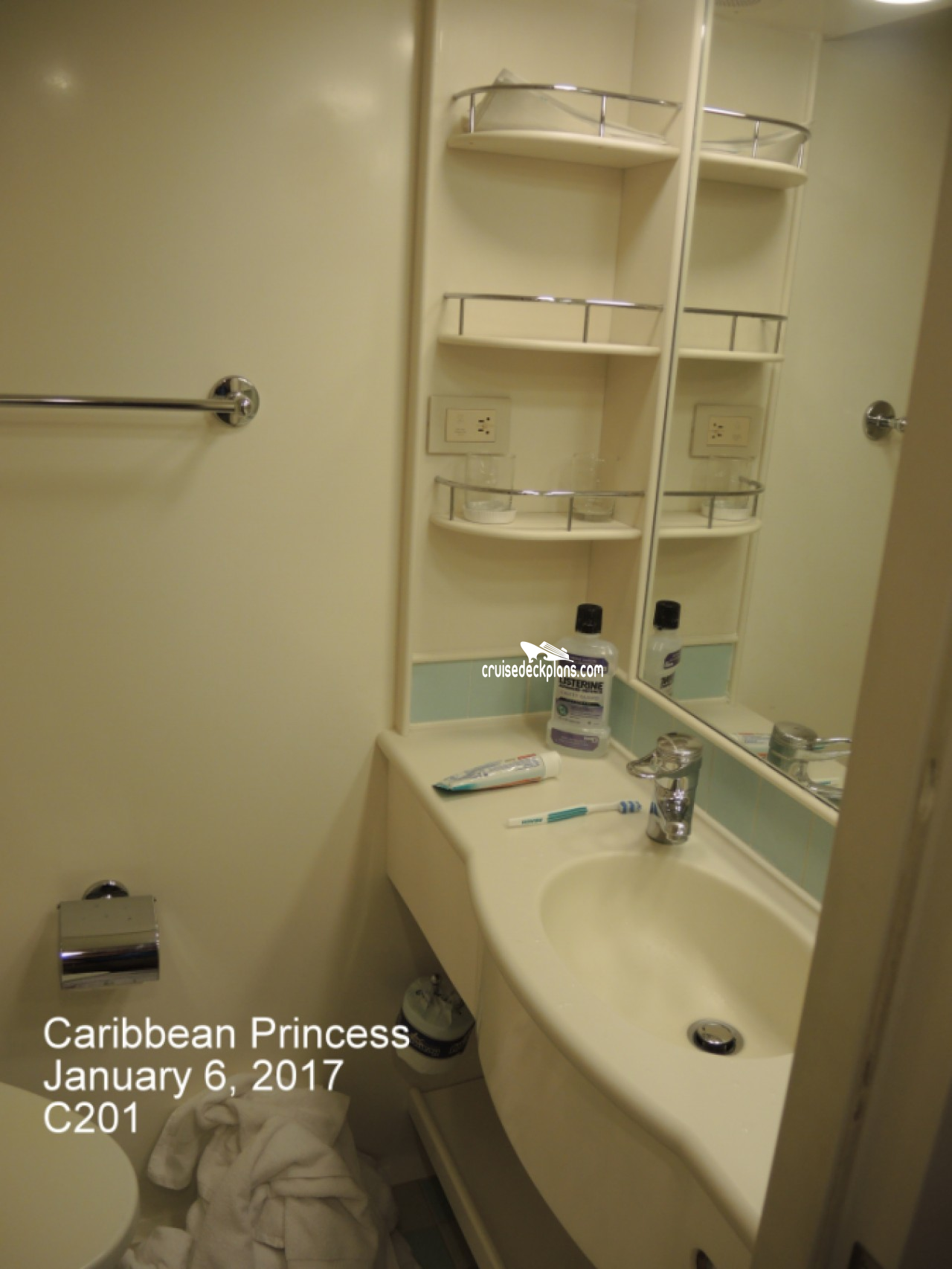 Caribbean Princess Stateroom C201