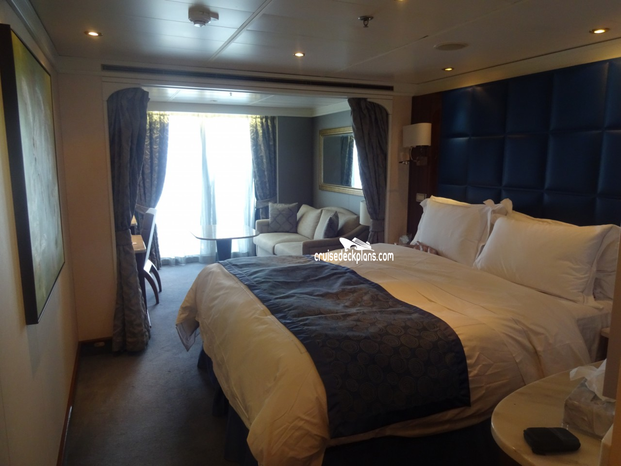 Seven Seas Voyager Deluxe Suite Stateroom 3857