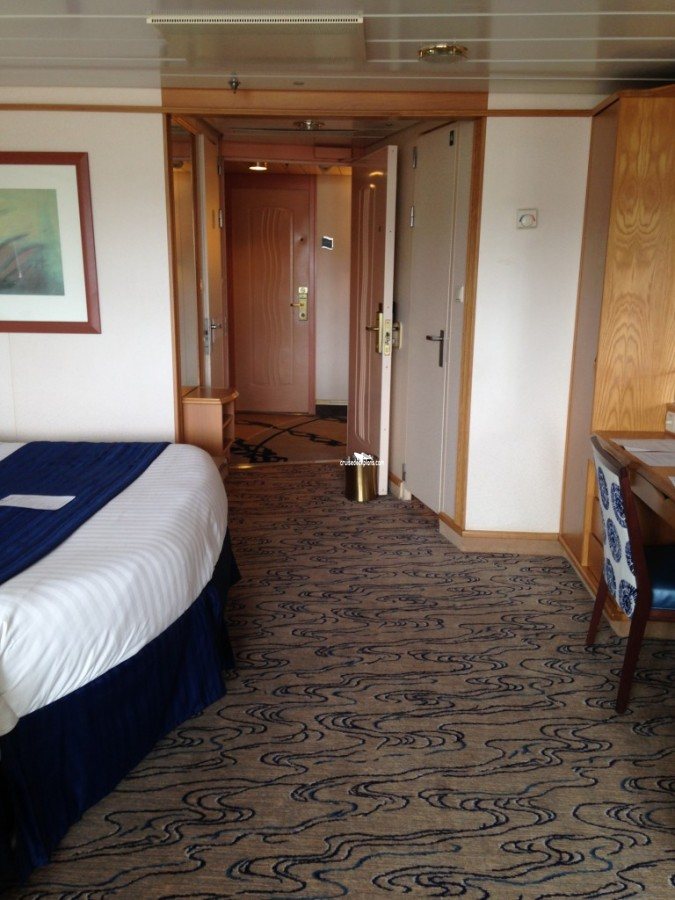 Explorer of the Seas Junior Suite Stateroom