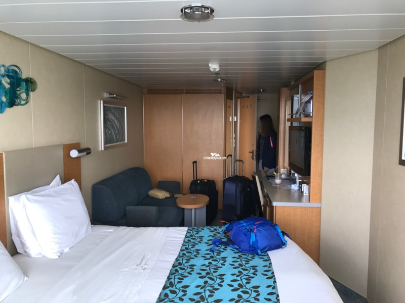 Allure of the Seas Cabin 9620