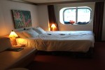 Deluxe Oceanview Stateroom Picture