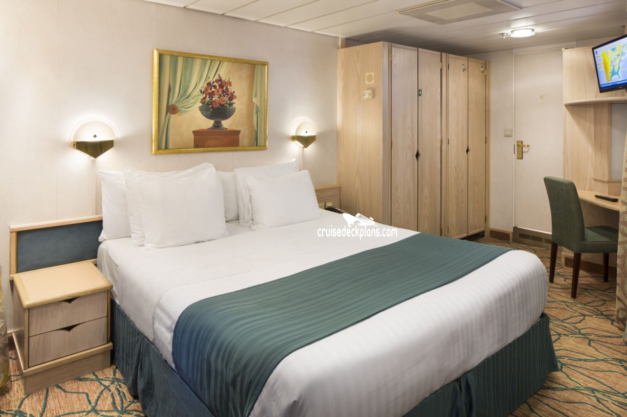 Rhapsody of the Seas Grand Suite - 2 Bedroom Stateroom Details