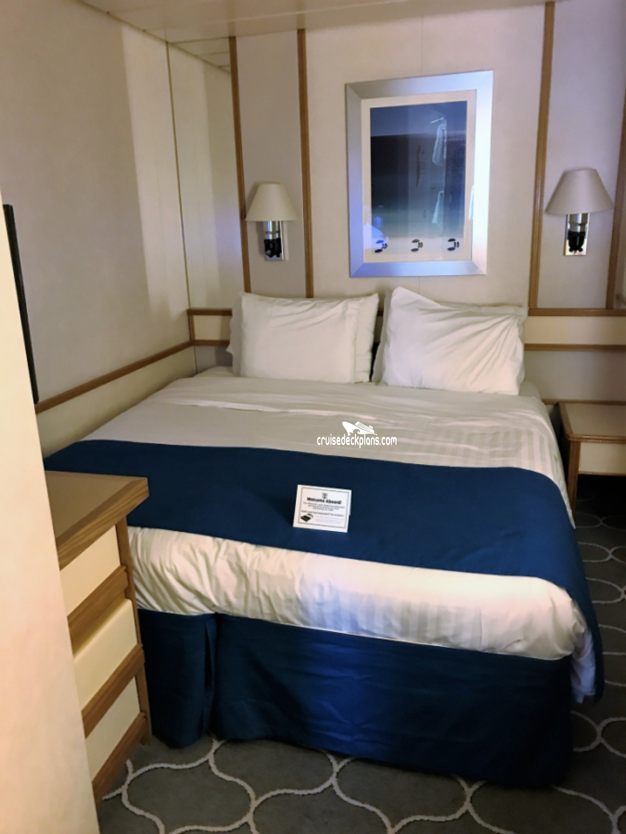 Empress of the Seas Interior Stateroom