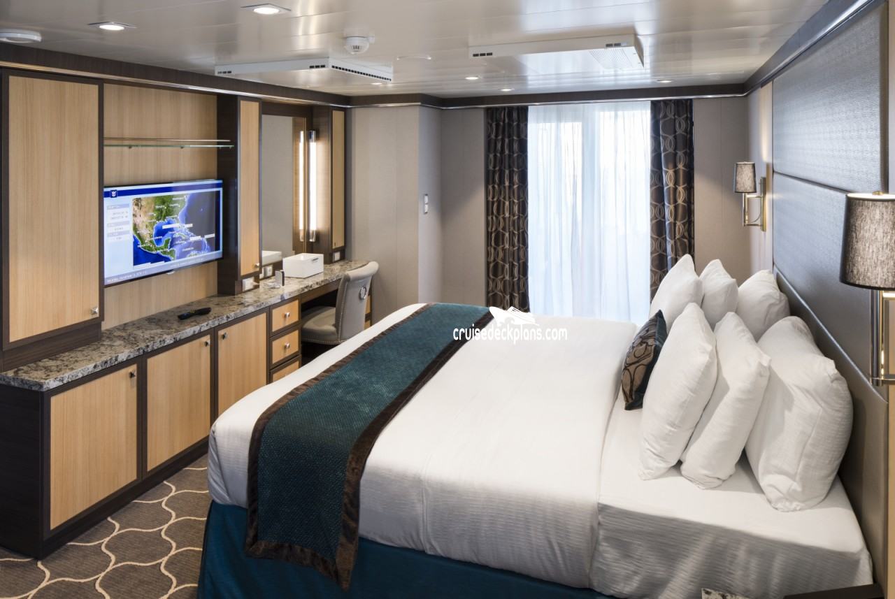 Symphony of the Seas Aqua Theater Suite - 2 Bedroom Stateroom Details