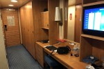 Deluxe Oceanview Stateroom Picture