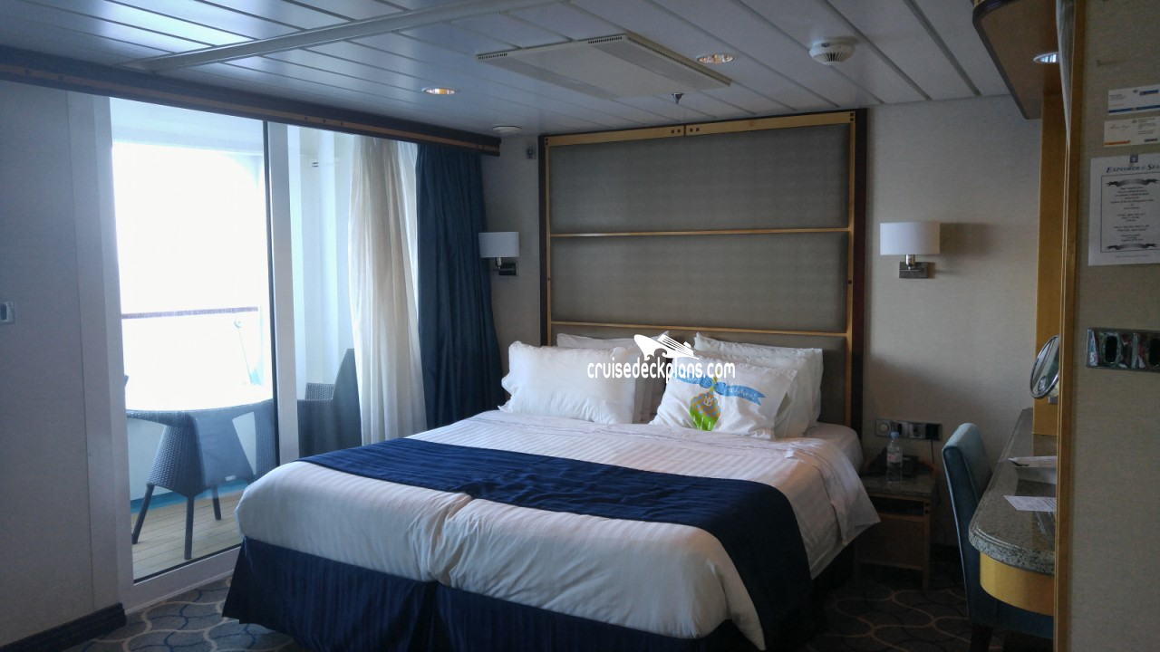 Explorer of the Seas Grand Suite - 1 Bedroom Stateroom Info