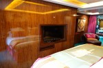 The Haven Owners Suite Stateroom Picture