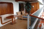 Pinnacle Suite Stateroom Picture