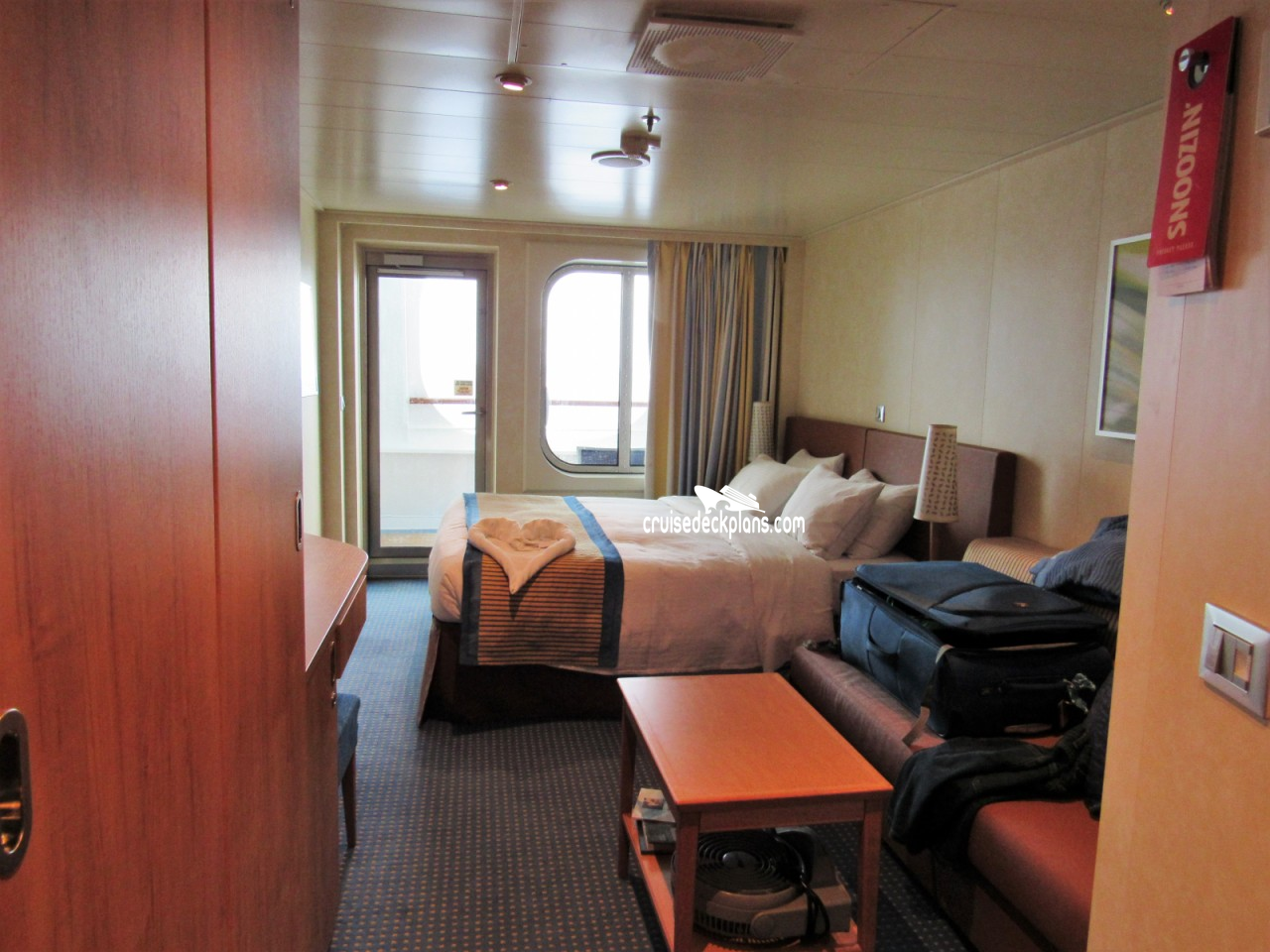 Carnival Vista Stateroom 2379