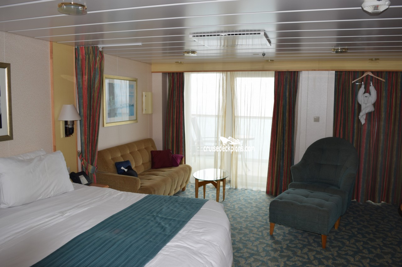 Liberty of the Seas Junior Suite Stateroom