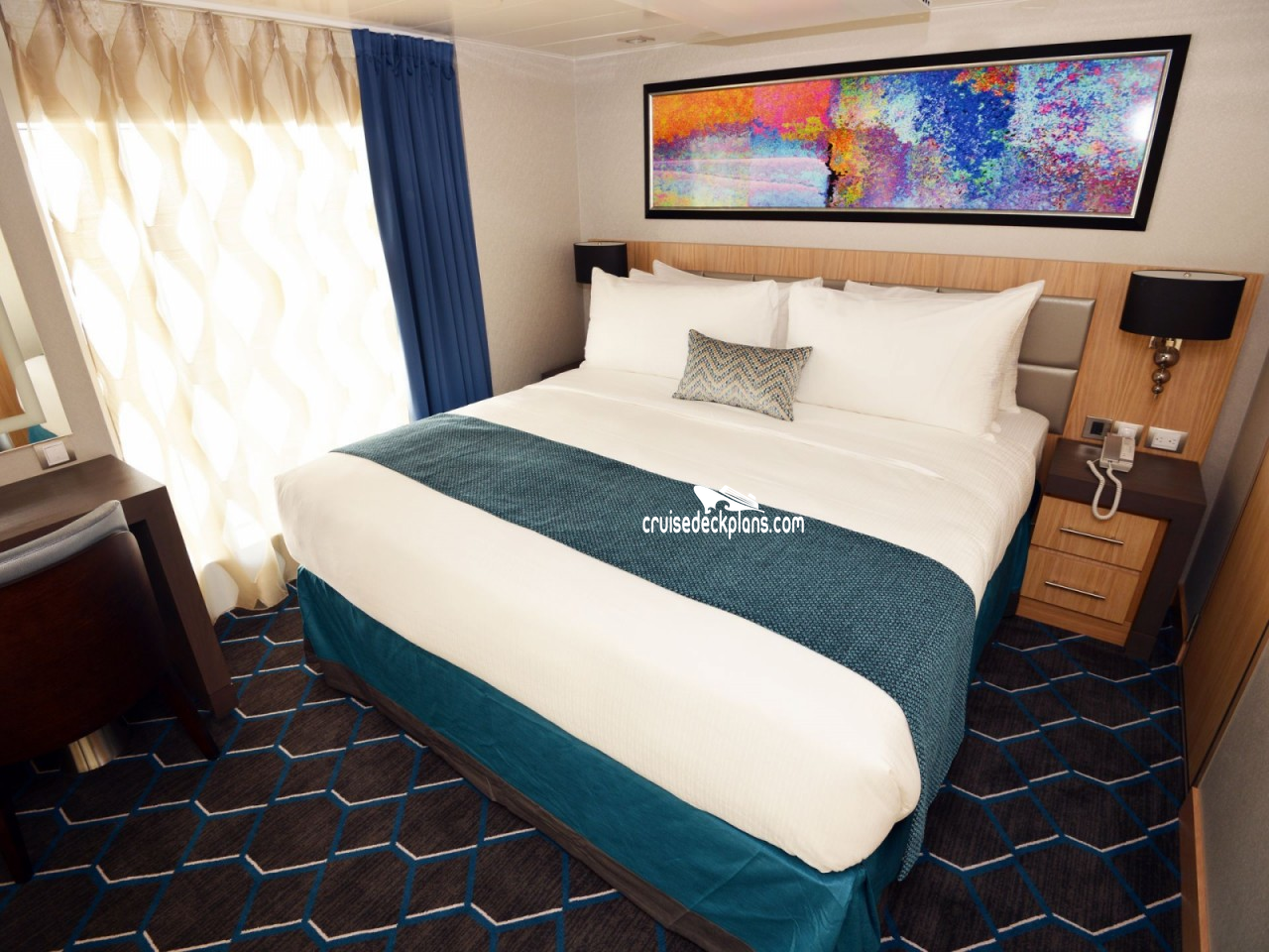 Symphony of the Seas Star Loft Suite Stateroom