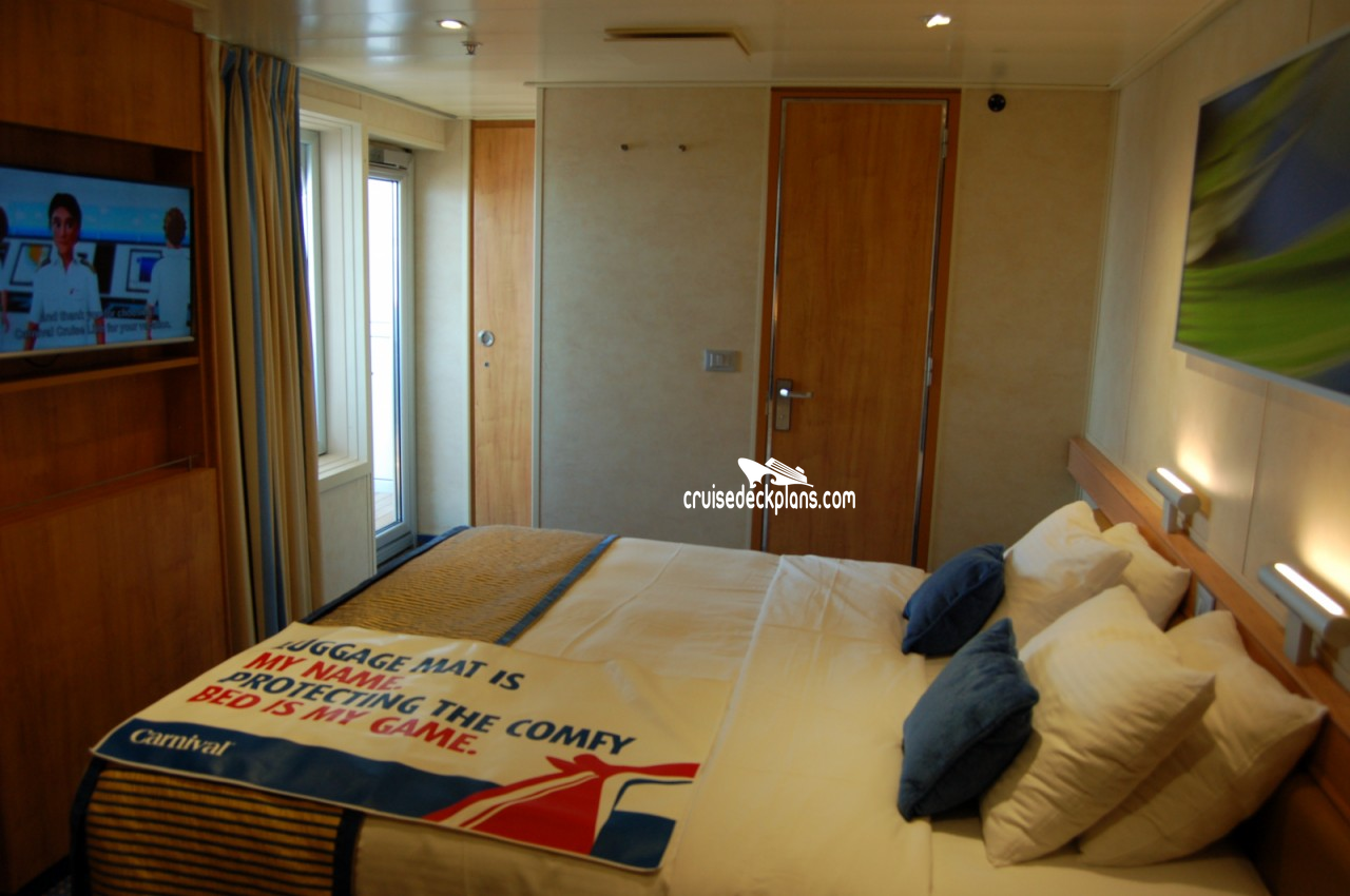 Carnival Victory Stateroom 6432