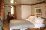 Deluxe Suite Stateroom Picture