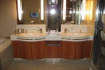 Owners Suite Stateroom Picture