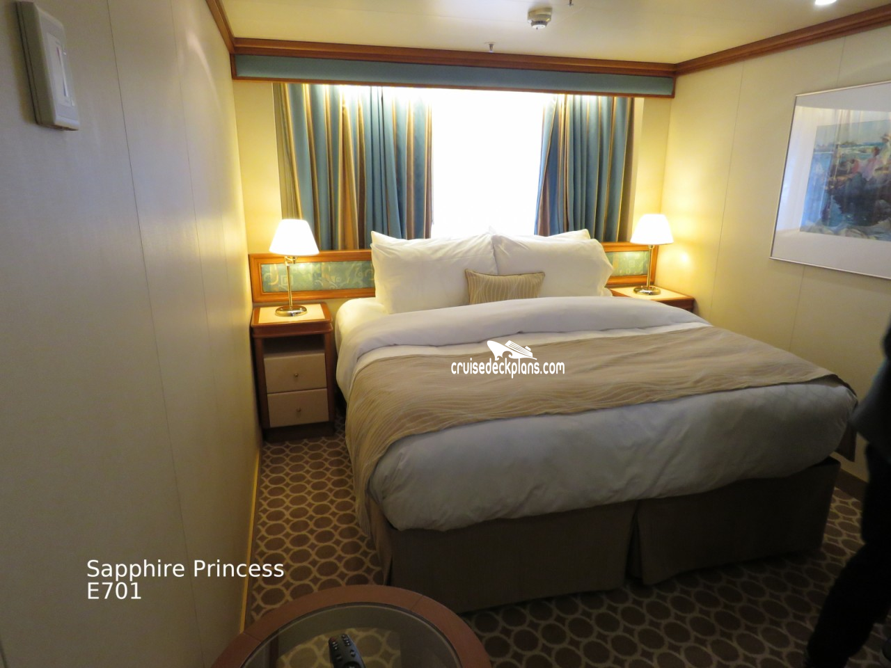 Sapphire Princess Stateroom E701