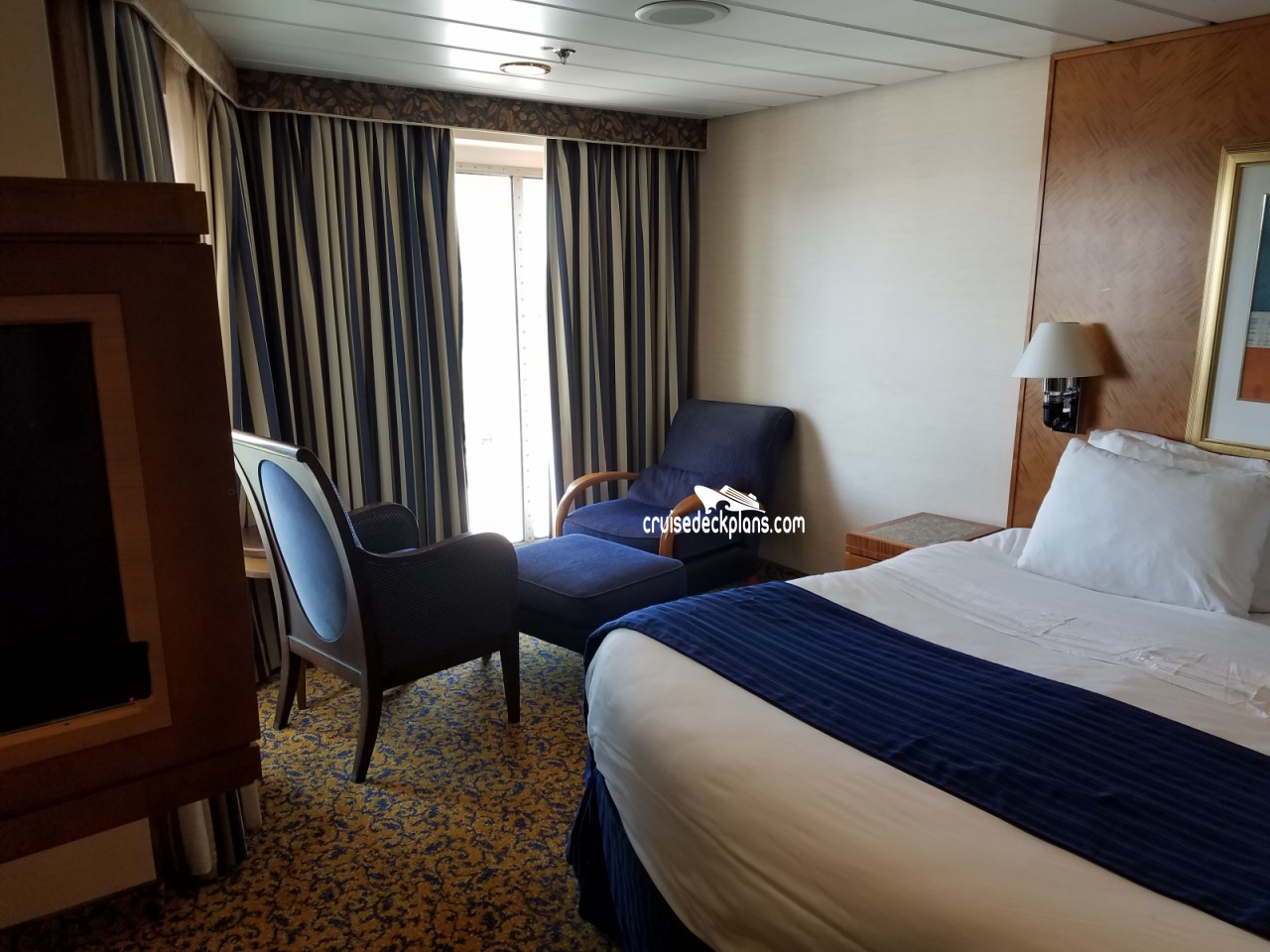 Brilliance of the Seas Owners Suite Stateroom Cabins