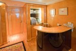 Forward-Facing Deluxe Penthouse Stateroom Picture