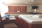 Small Interior Cabin Picture