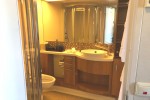 Aqua Class Stateroom Picture