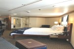 Deluxe Oceanview Stateroom Picture