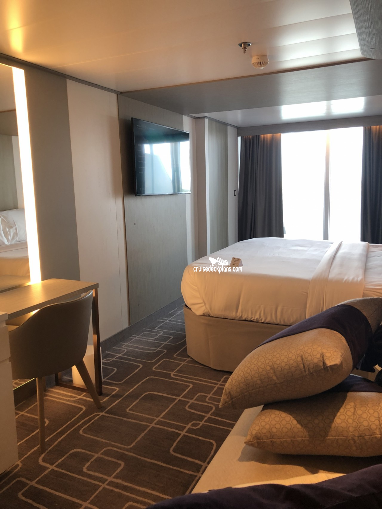 Celebrity Edge Stateroom 11273