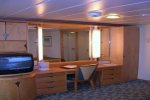 Junior Suite Stateroom Picture