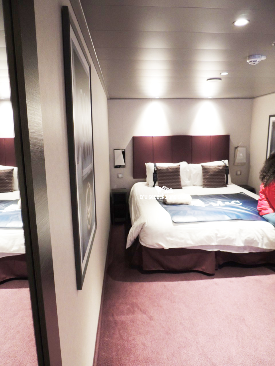 MSC Meraviglia Stateroom 13005