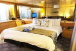 Deluxe Suite Stateroom Picture