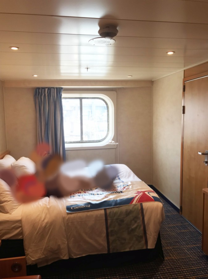 ada rooms on the carnival sunrise