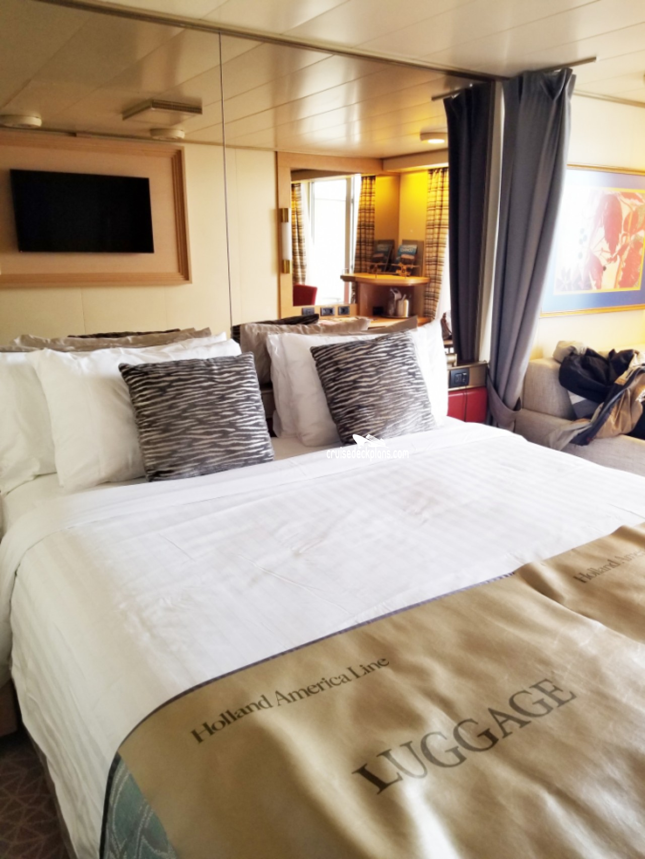 Oosterdam Verandah Stateroom Info