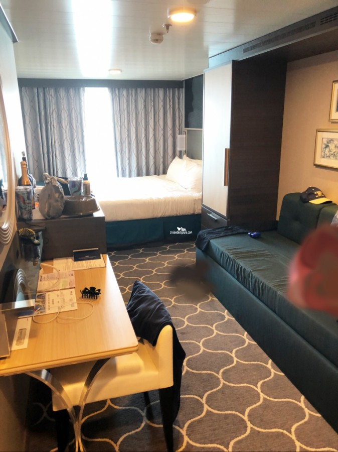 Harmony of the Seas Stateroom 9548