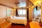 Deluxe Oceanview Stateroom Picture