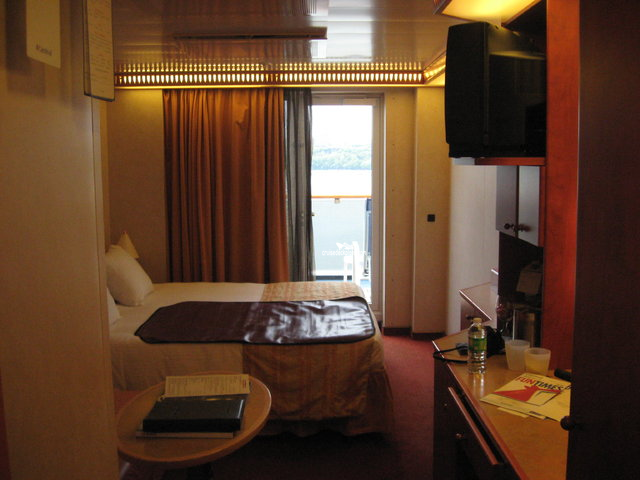 Carnival Miracle Cabin 8272