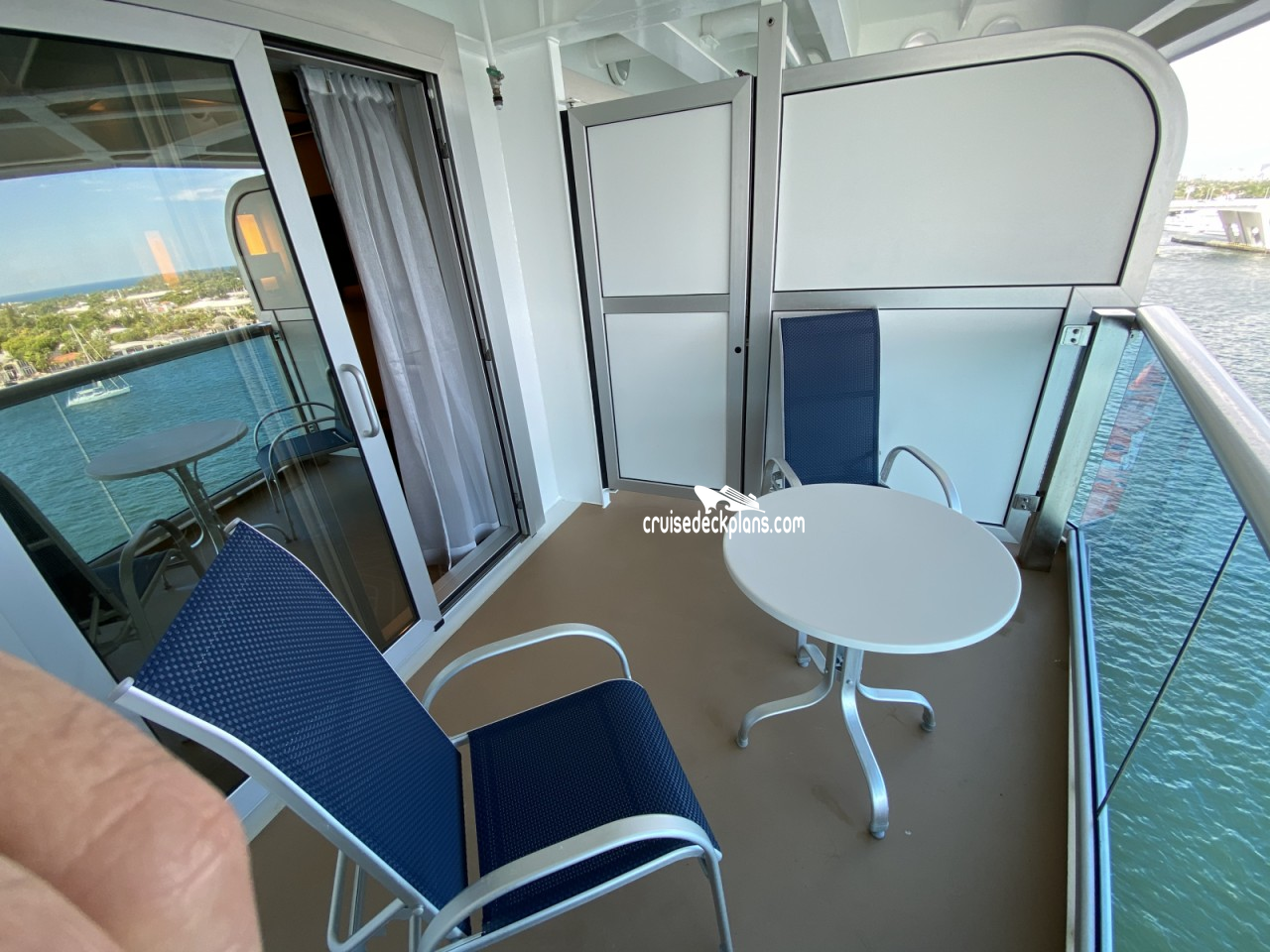 Sky Princess Stateroom M422