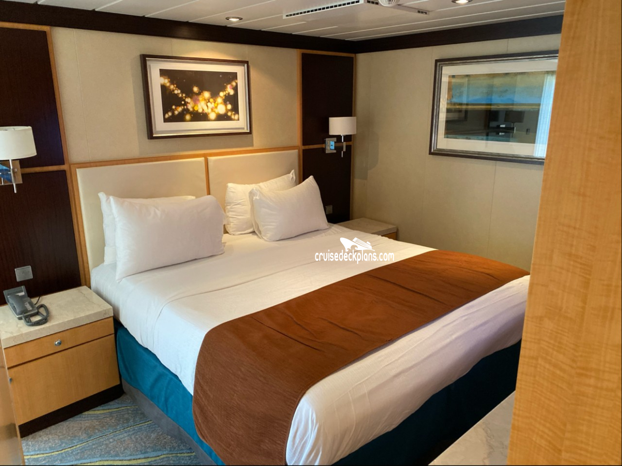 Allure of the Seas Aqua Theater Suite - 2 Bedroom Category