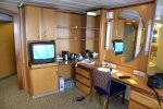 Junior Suite Stateroom Picture