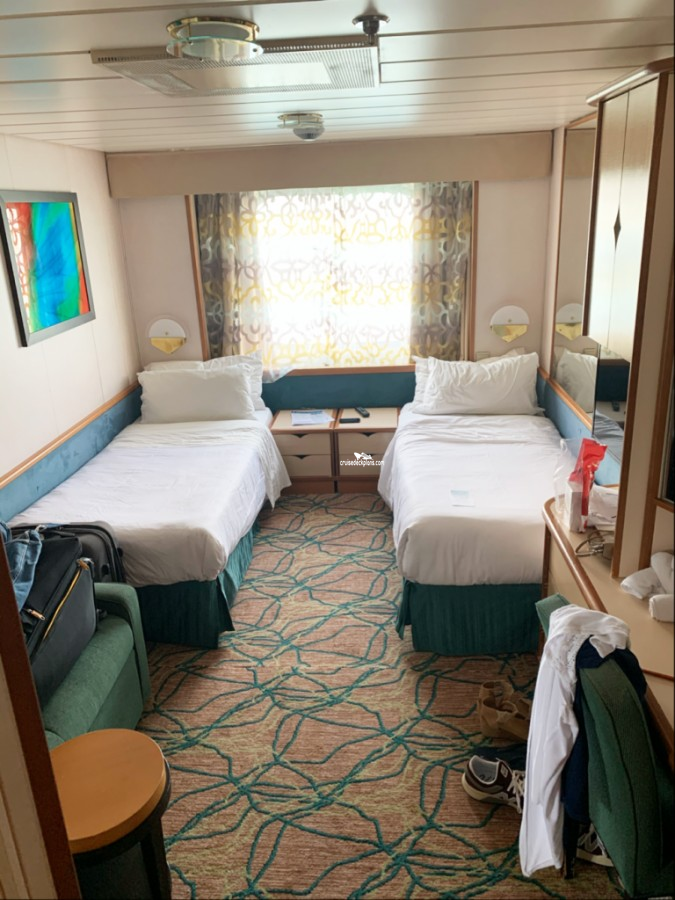 Vision of the Seas Stateroom 3100