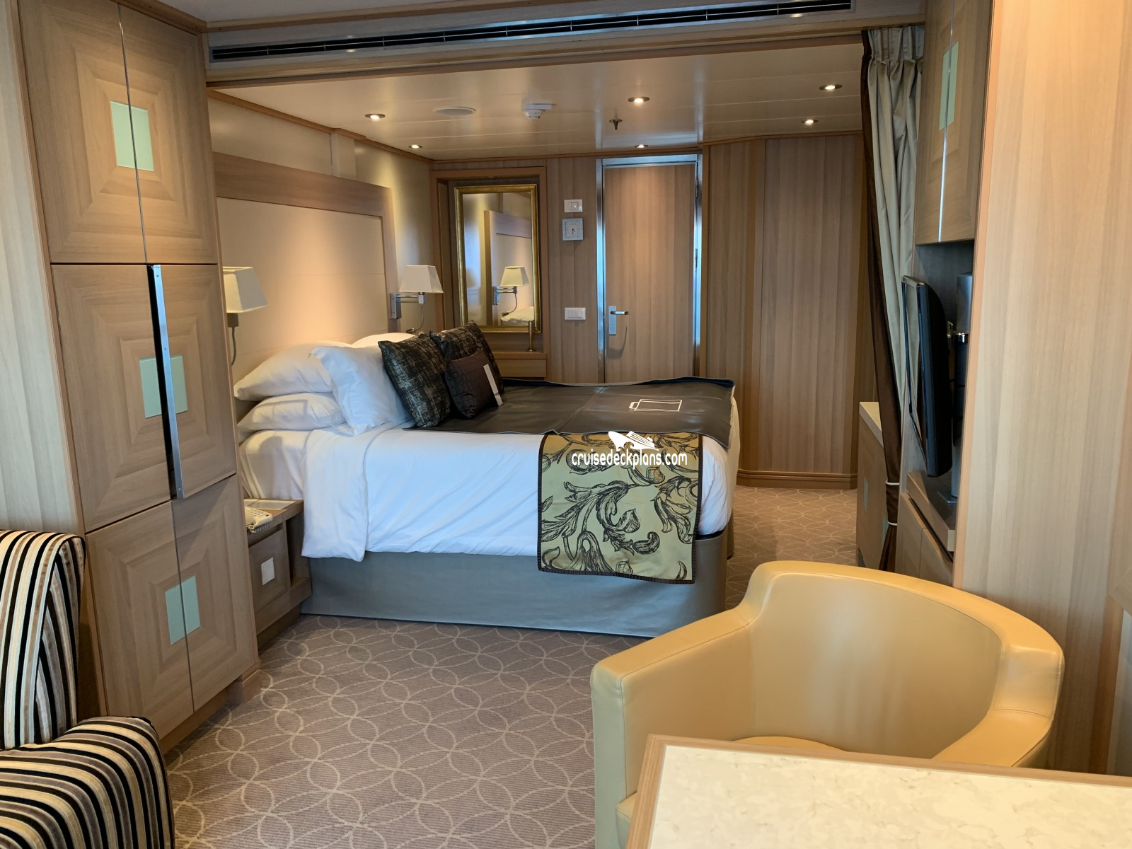 Seabourn Odyssey Verandah Suite Details and Pictures