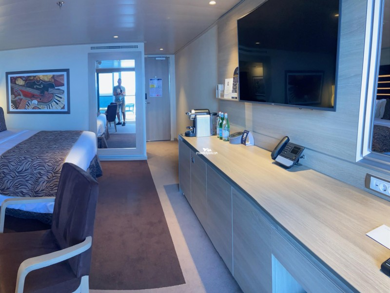 msc virtuosa yacht club rooms