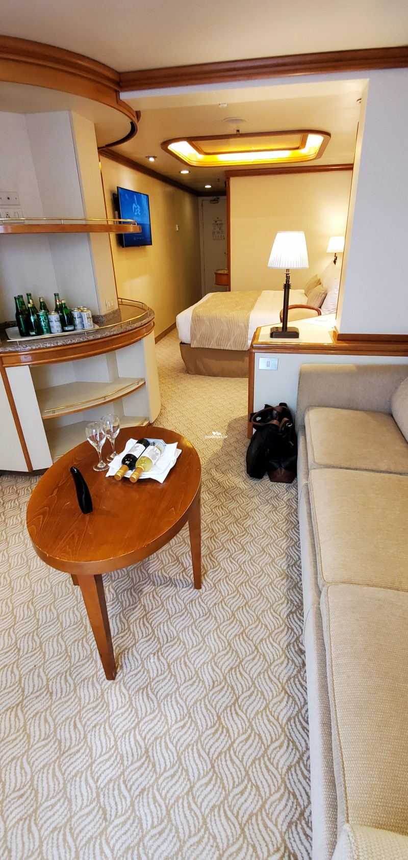 Grand Princess Mini Suite Stateroom Details