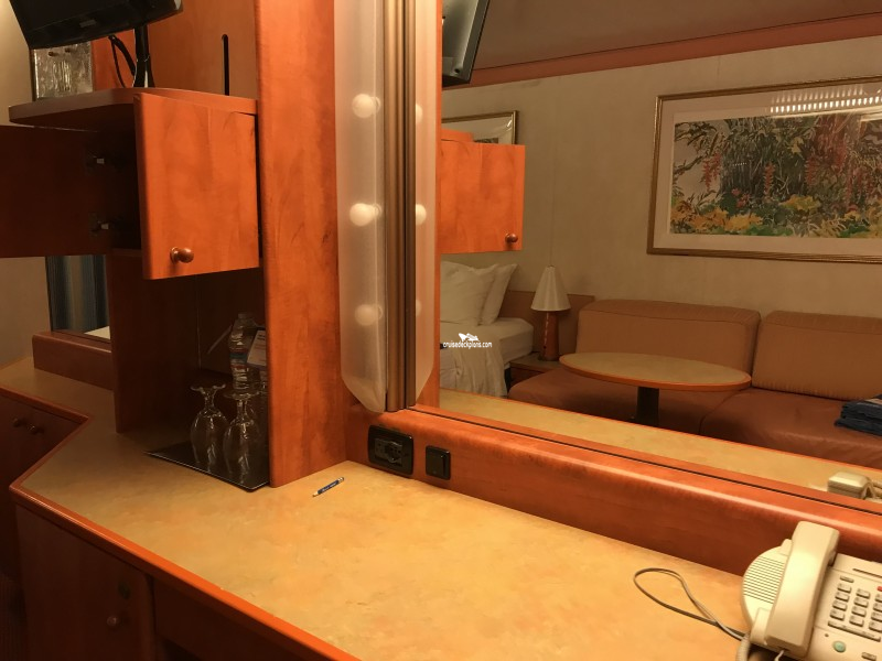 Carnival Miracle Stateroom 4143