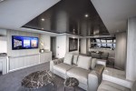 Yacht-Club-Owner Stateroom Picture